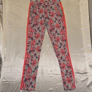 MATILDA🌸Floral print women pant size medium